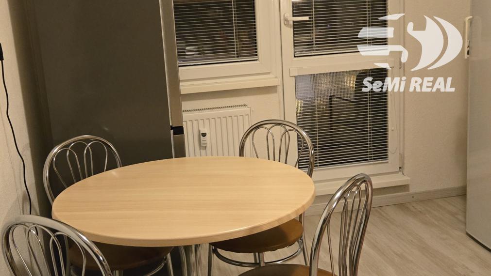 Nová ponuka 3izb. bytu ZV - Západ s loggiou, komplet zrekonštruovaný