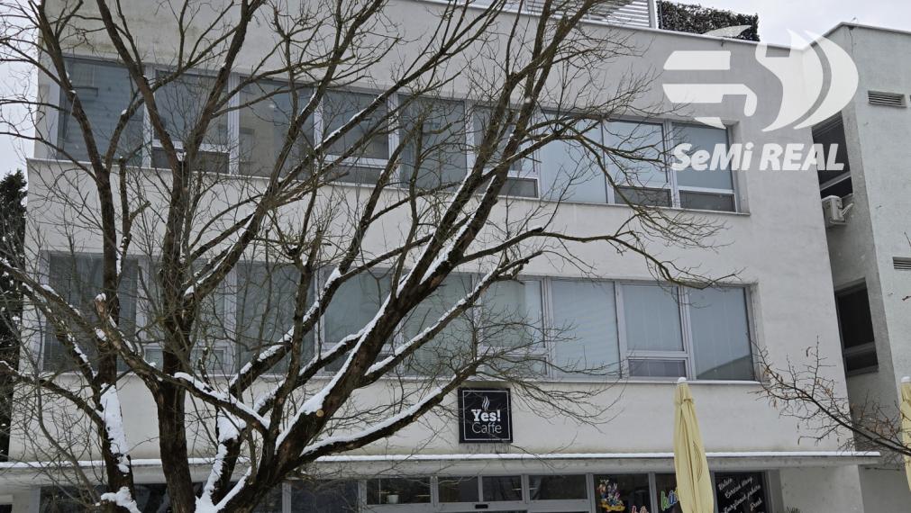 Nová investičná ponuka ! Budova v centre Zvolena na predaj.