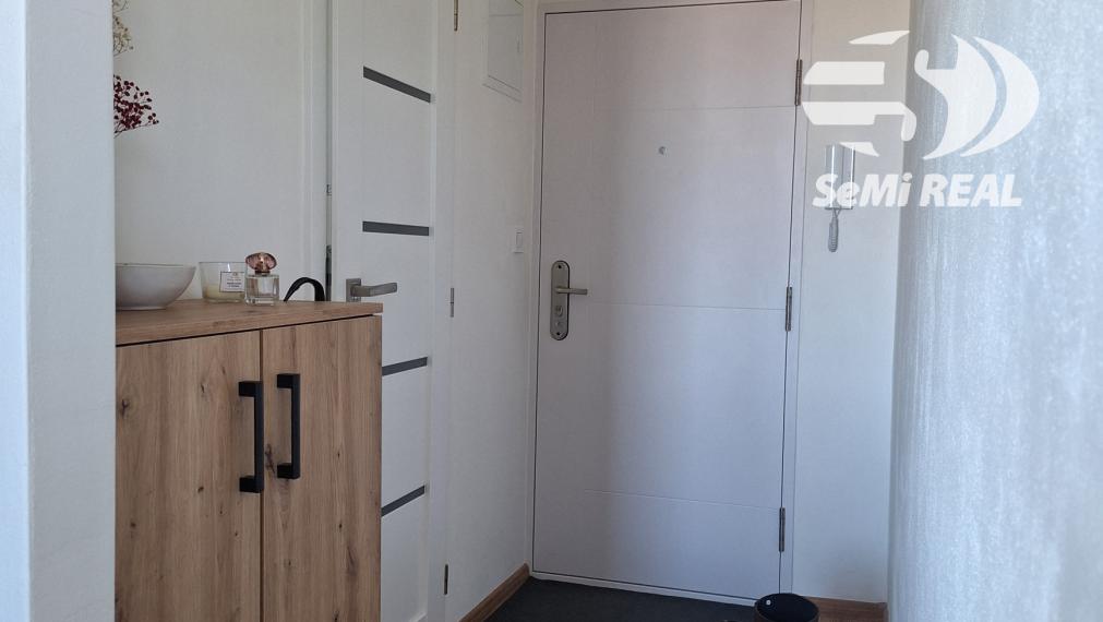 1 izbový byt po kompletnej rekonštrukcii so zariadením