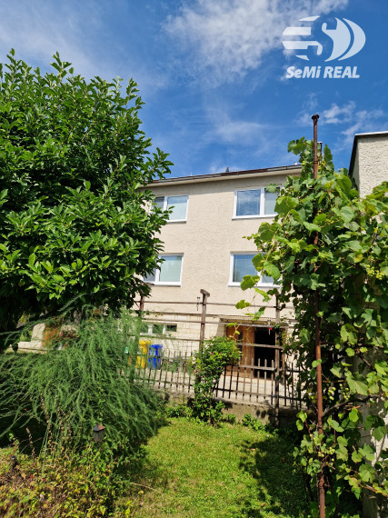 ZNÍŽENÁ CENA o 40.000 EUR !Nová exkluzívna ponuka RD na ul. Buzulucka - širšie centrum mesta Zvolen