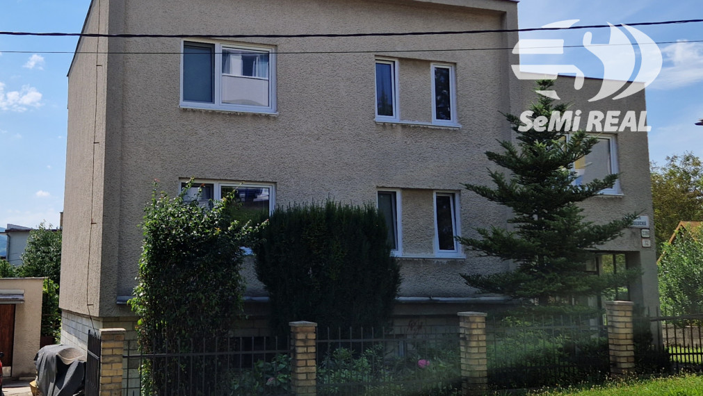 ZNÍŽENÁ CENA o 100.000 EUR !Nová exkluzívna ponuka RD na ul. Buzulucka - širšie centrum mesta Zvolen
