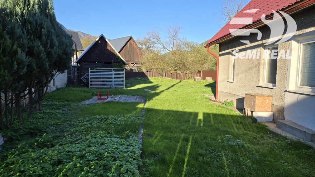 Znížená cena o 30000 Eur - chalupa v krásnej obci Muráň- exkluzívne.