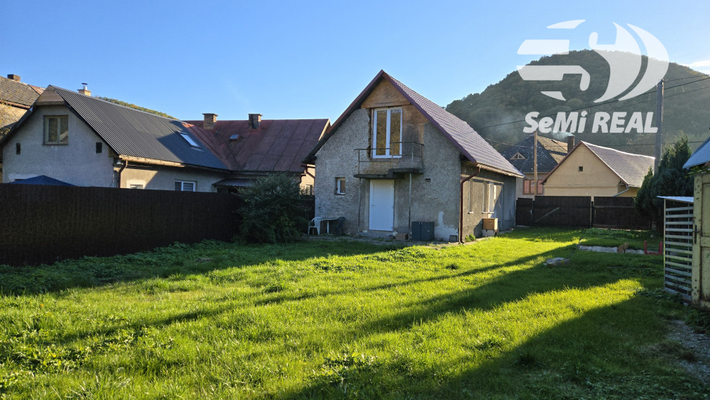 Znížená cena o 30000 Eur - chalupa v krásnej obci Muráň- exkluzívne.