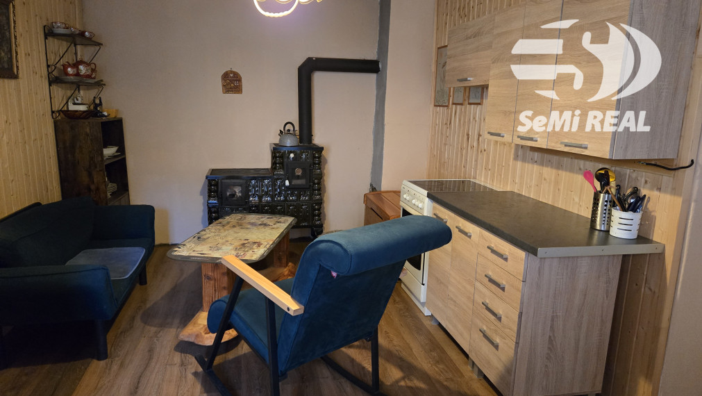 Znížená cena o 30000 Eur - chalupa v krásnej obci Muráň- exkluzívne.