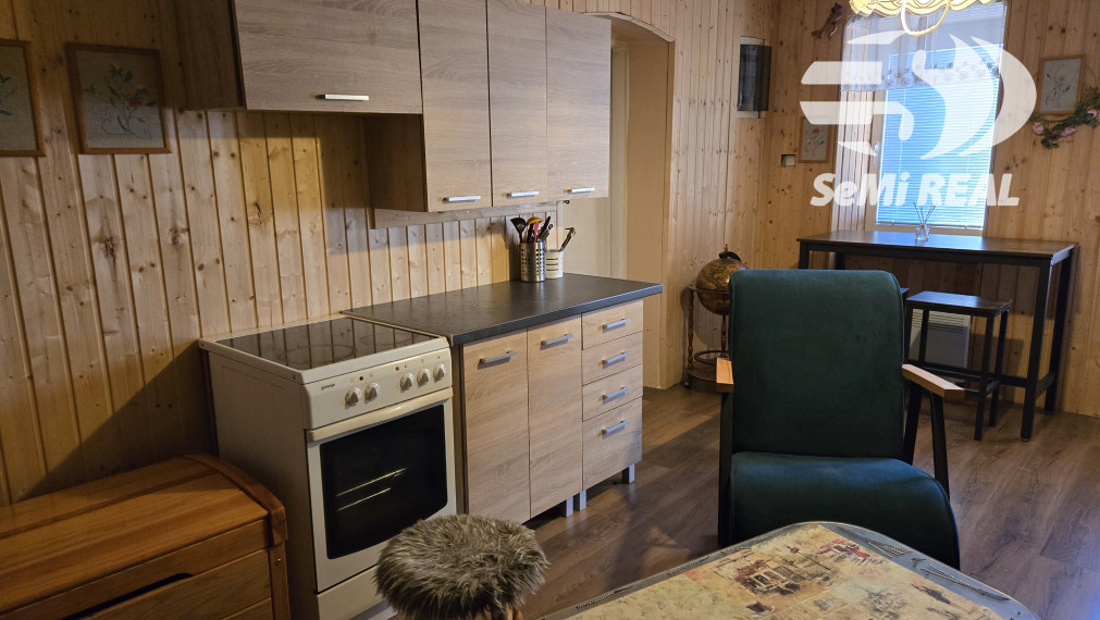 Znížená cena o 30000 Eur - chalupa v krásnej obci Muráň- exkluzívne.