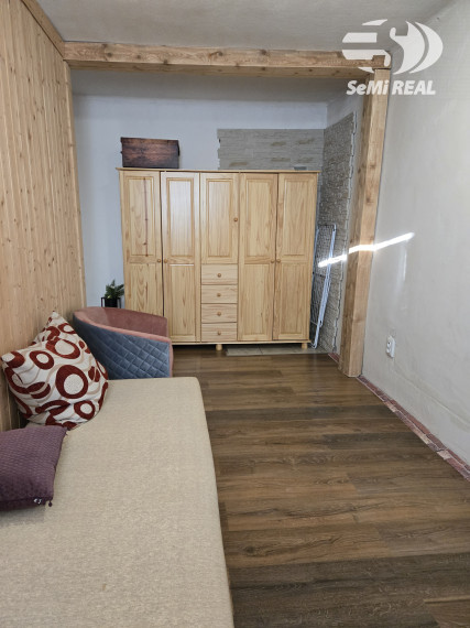 Znížená cena o 30000 Eur - chalupa v krásnej obci Muráň- exkluzívne.