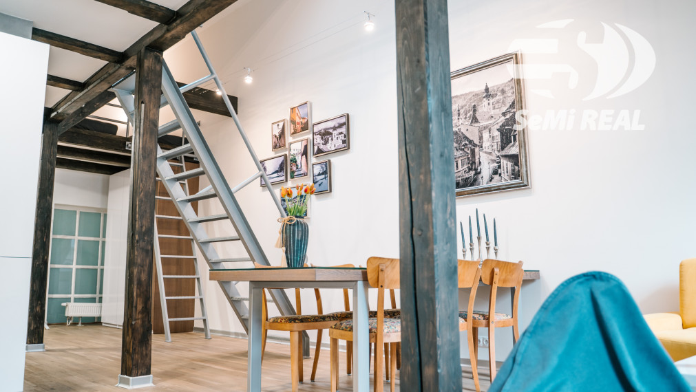 EXKLUZÍVNY MEZONET V SRDCI HISTORICKEJ BANSKEJ ŠTIAVNICE