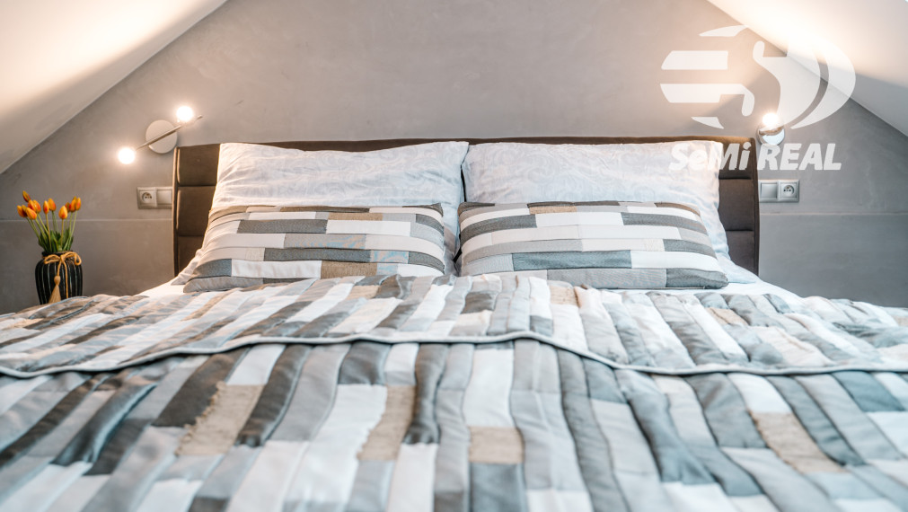 EXKLUZÍVNY MEZONET V SRDCI HISTORICKEJ BANSKEJ ŠTIAVNICE