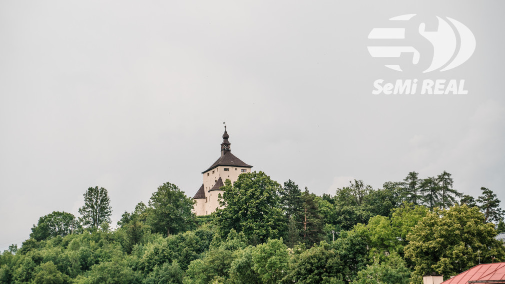 EXKLUZÍVNY MEZONET V SRDCI HISTORICKEJ BANSKEJ ŠTIAVNICE