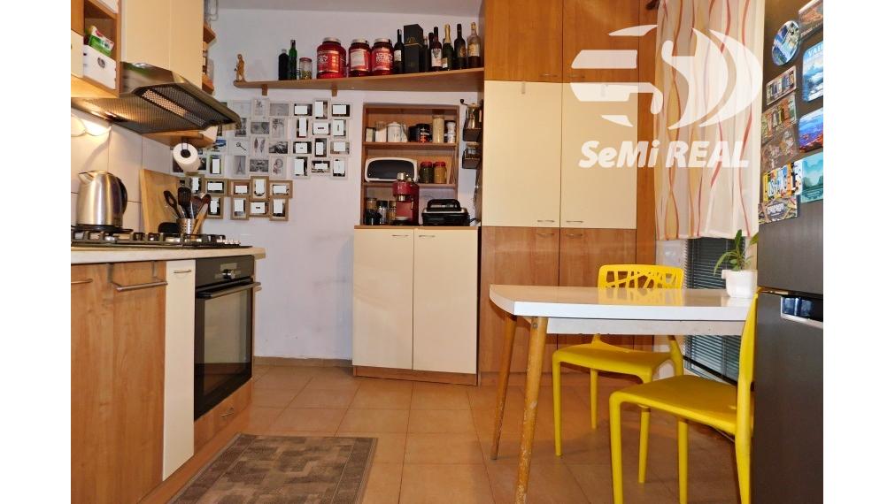 2 IZBOVÝ BYT NA PREDAJ S KRÁSNOU LODŽIOU