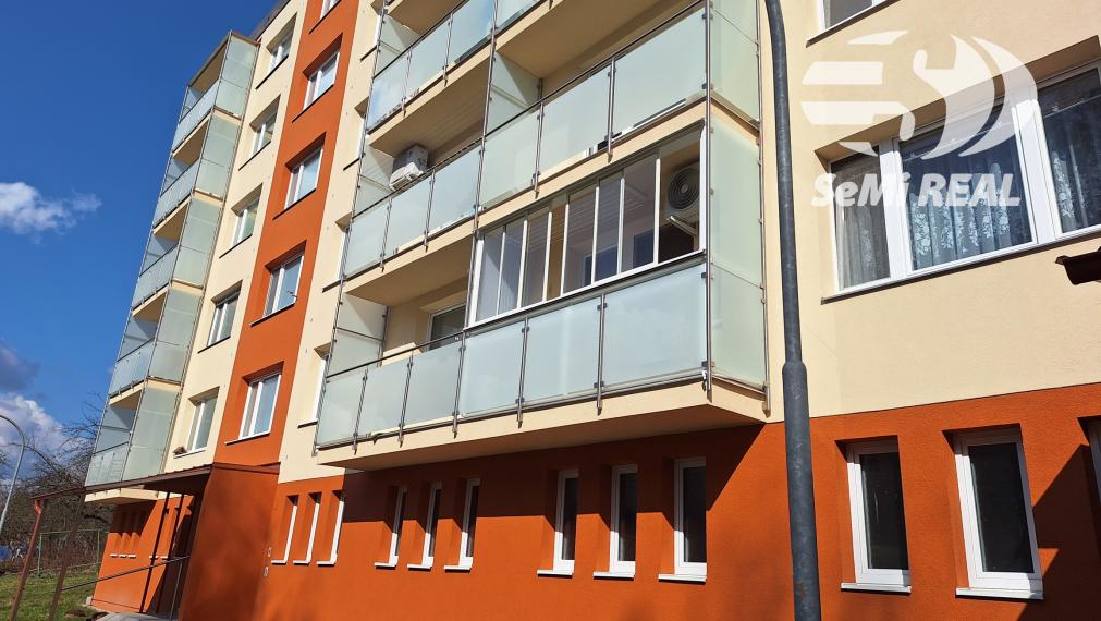 Ponúkame 1 izbový byt v pôvodnom stave časť Podborová