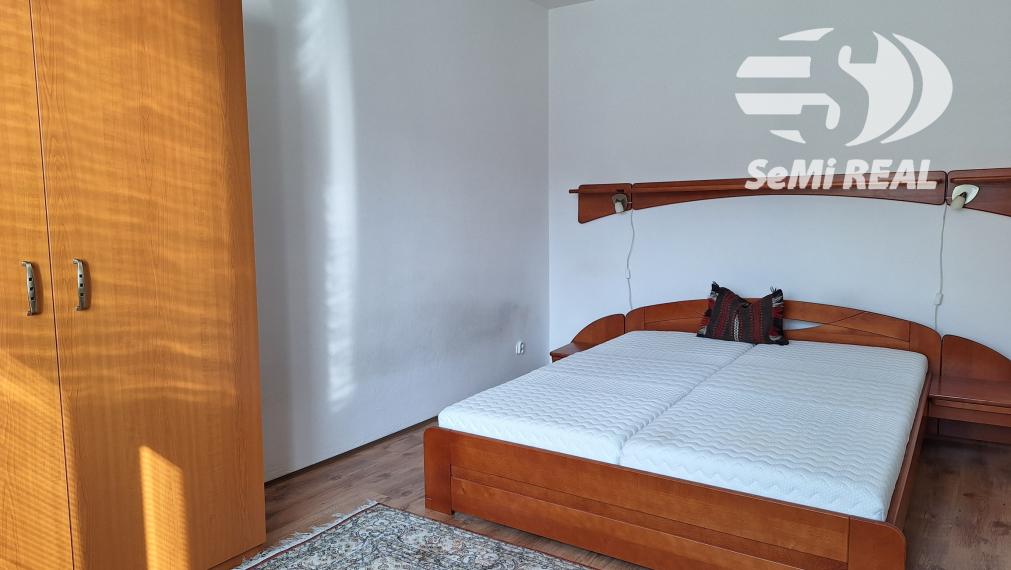 Prenájom 2 izbového bytu aj so zariadením, lokalita Môťová