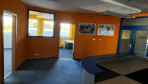 NA PRENÁJOM: Nadštandardné reprezentatívne kancelárie 165 m² (s možnosťou úpravy výmery) - fotografia 2