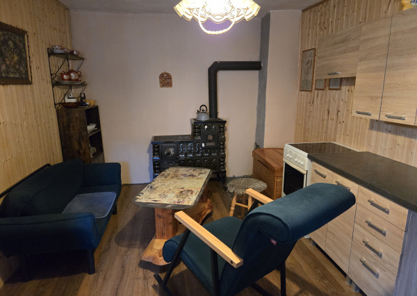 Znížená cena o 30000 Eur - chalupa v krásnej obci Muráň- exkluzívne.