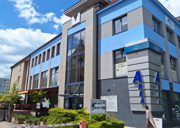 Prenájom kompletne zariadenej kancelárie v centre Zvolena