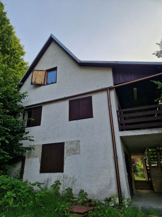 Znižená  cena o 20.000 Eur !!! Nová ponuka väčšej rekreačnej chaty v tesnej blízkosti priehrady Môťová a kúpaliska Orlík. Tel 0905119200 - fotografia 9