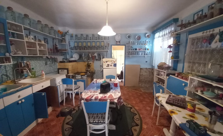 Ponúkame na predaj rodinný dom v obci Medovarce, okres Krupina. - fotografia 1