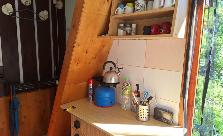 Predaj: chatka so záhradou v osobnom vlastníctve - Sekierska dolina - fotografia 6