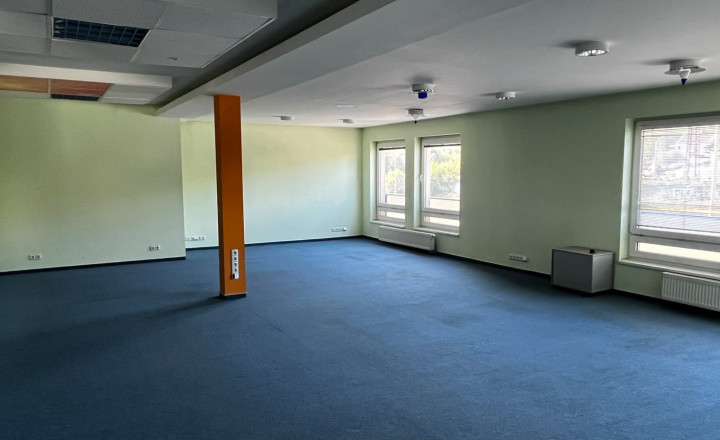 NA PRENÁJOM: Nadštandardné reprezentatívne kancelárie 165 m² (s možnosťou úpravy výmery) - fotografia 8